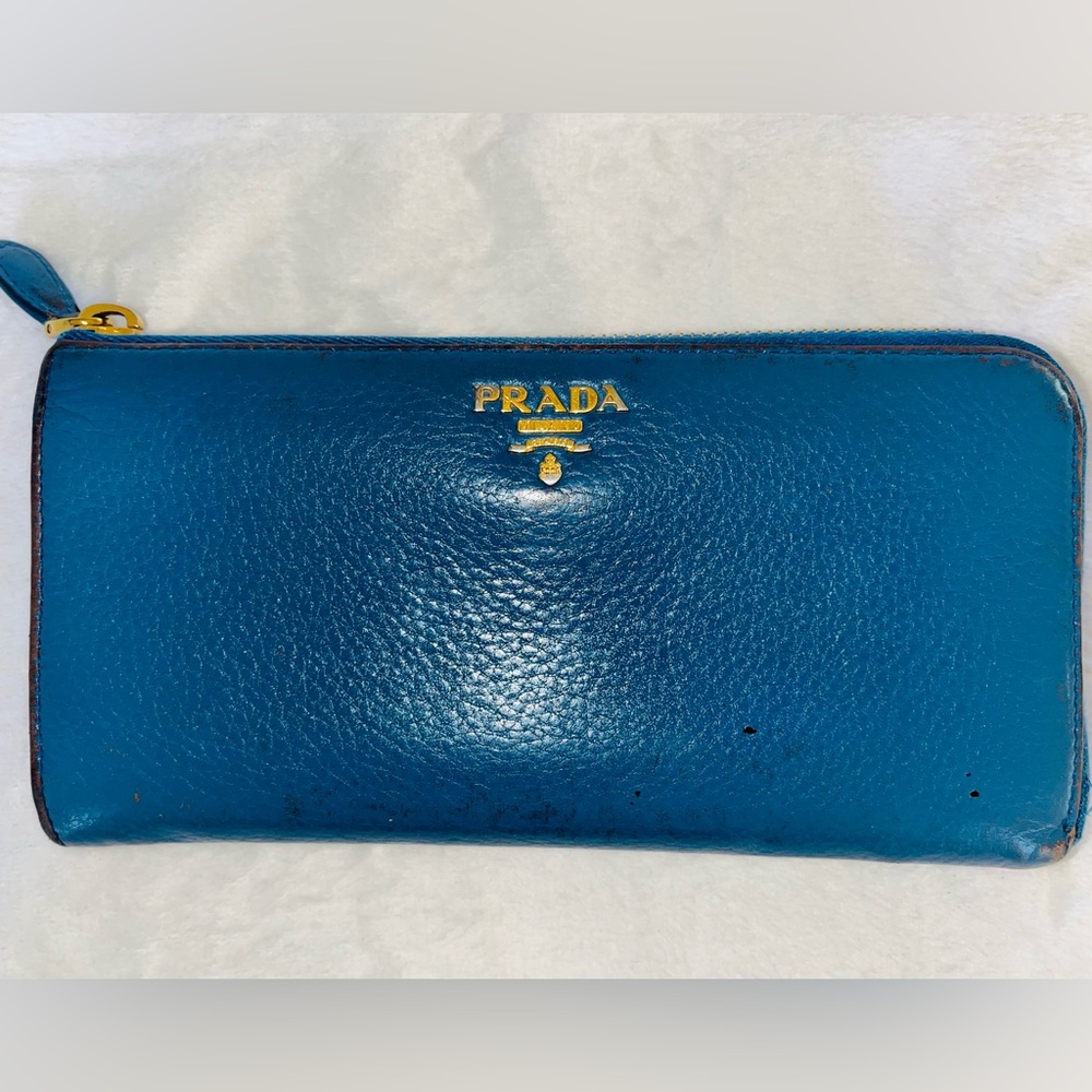 Prada Blue Leather Wallet with Gold Details (project piece)